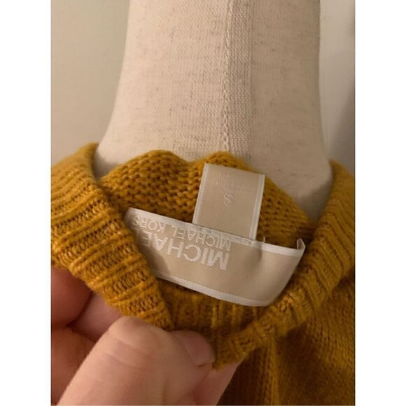 Michael Kors mustard yellow size small - Picture 4 of 5
